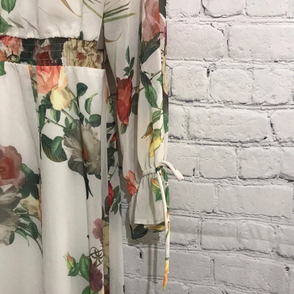 Belle Sky Floral long sleeve lace up Dress - Picture 4 of 13